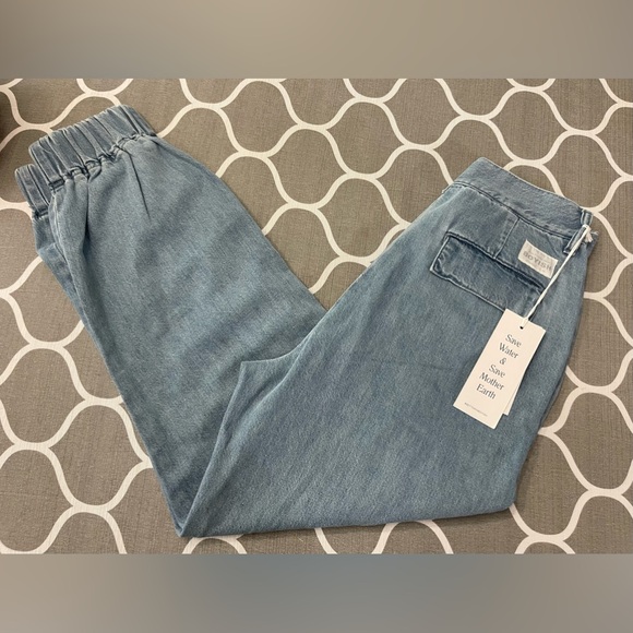 BOYISH by Her The Nico Cargo Style Cinched Ankle Light Wash Jeans NWT Sz 29 - Picture 3 of 11
